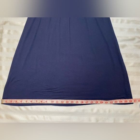 ST. JOHN’S BAY Women’s NWT Mid-Length Casual Navy Blue Soft Knit Dress Size M - Picture 5 of 9